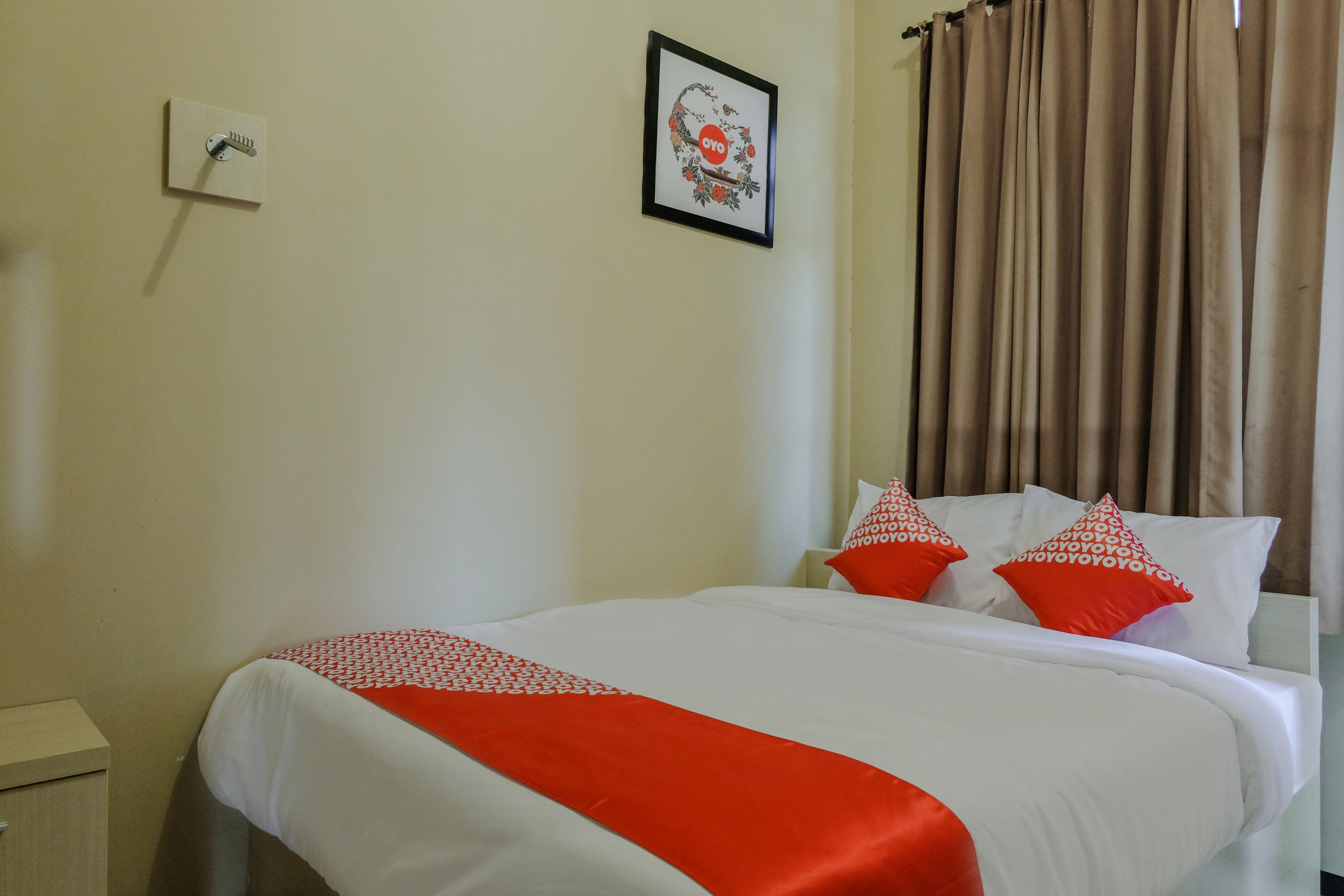Oyo 1342 Uniga Malang Family Residence エクステリア 写真
