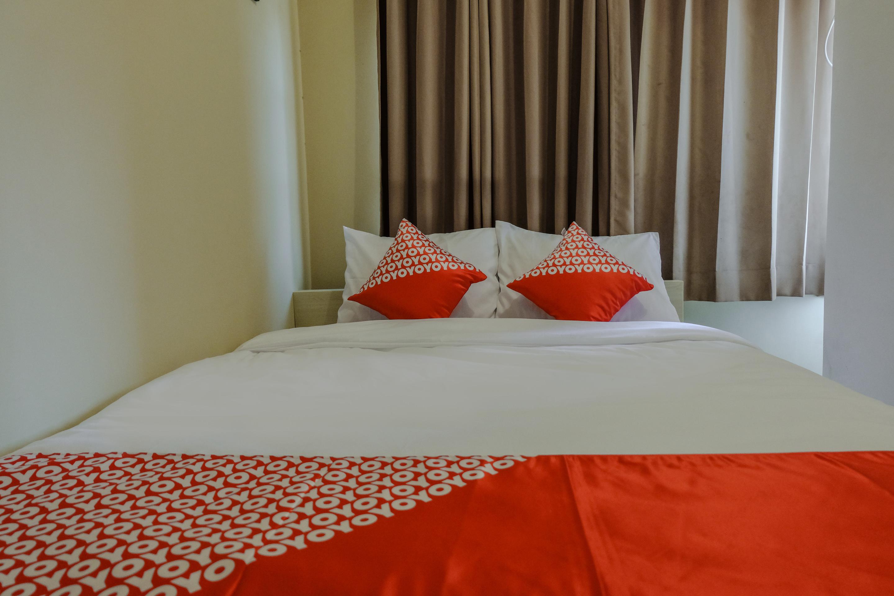 Oyo 1342 Uniga Malang Family Residence エクステリア 写真