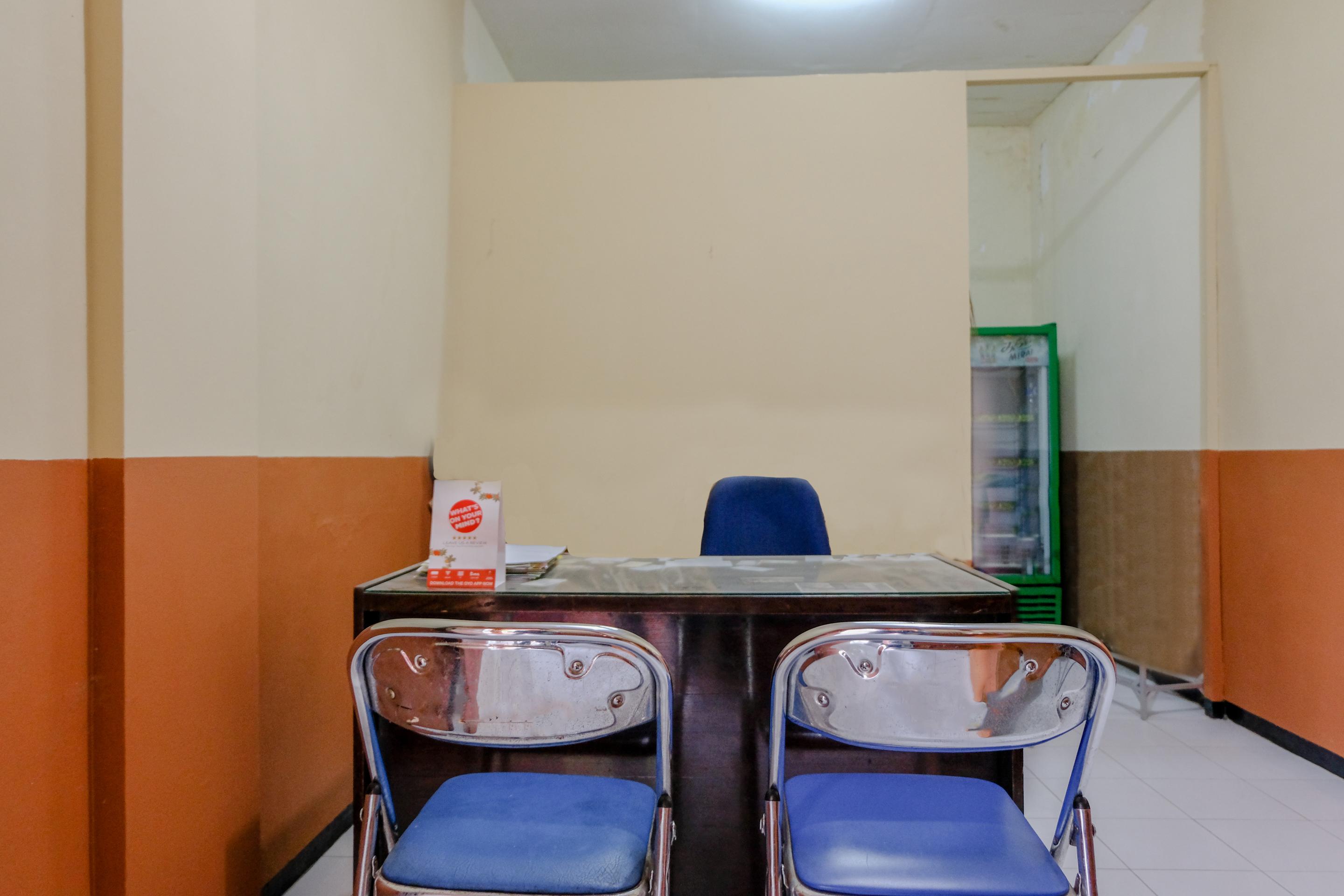 Oyo 1342 Uniga Malang Family Residence エクステリア 写真